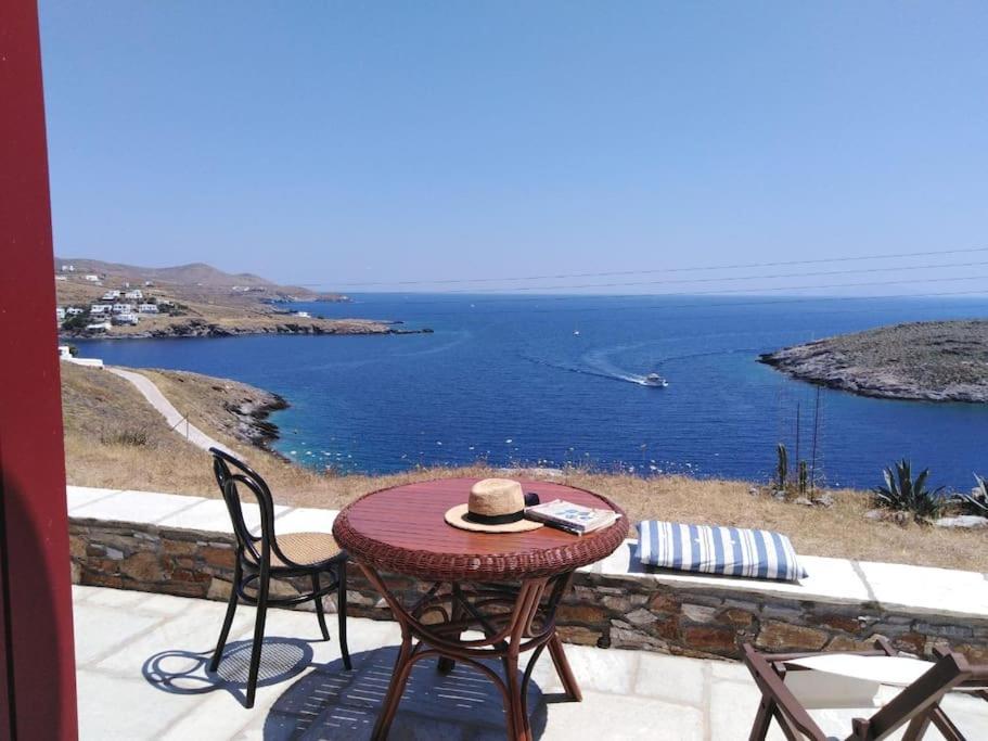 Вилла Kythnos - Loutra- House Экстерьер фото